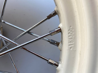 Roue arrière 3.00 x 16  40 rayons Harley Davidson REF MCS : 578469