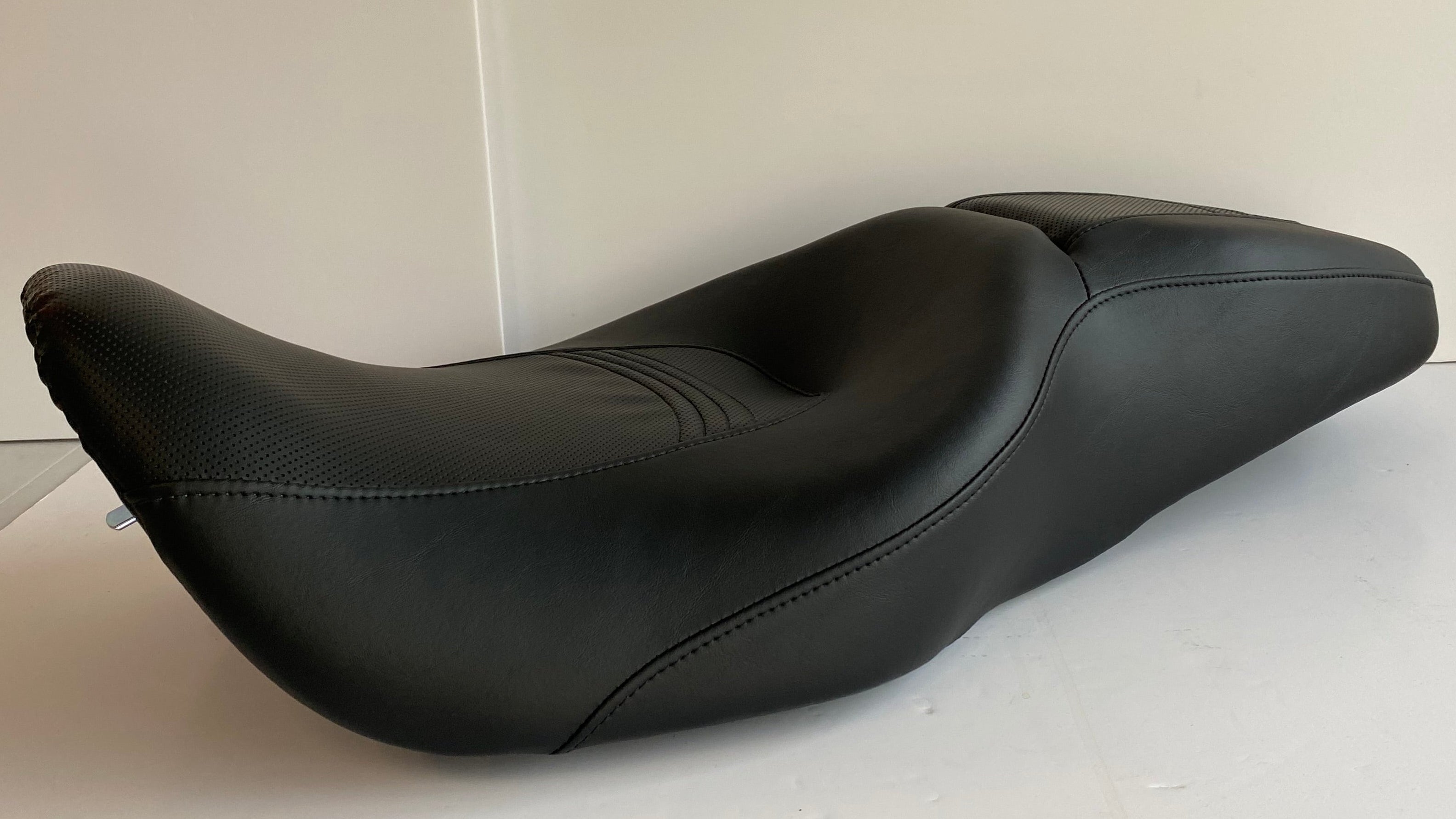Selle duo origine Touring Street Glide FLHX Harley Davidson REF OEM 52320-06