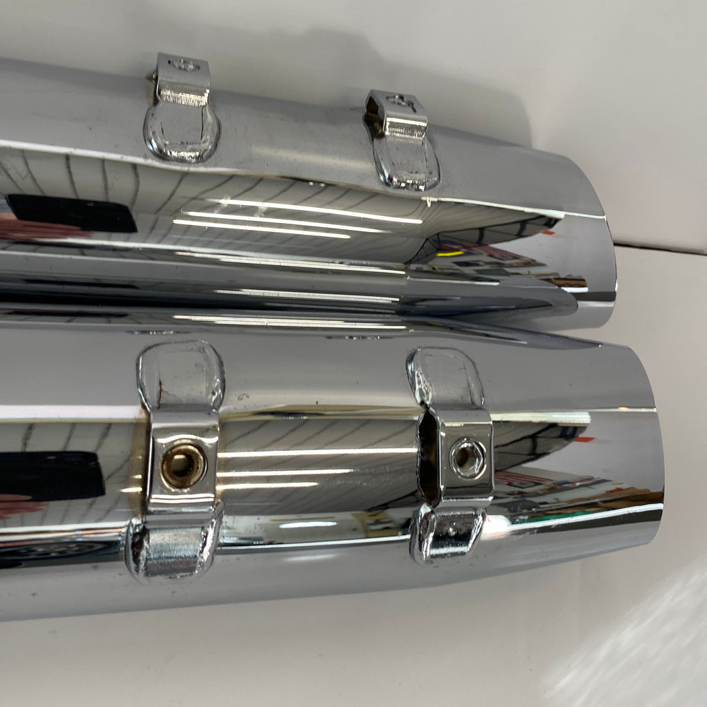 Genuine Harley Davidson Touring exhaust silencer set OEM REF 65863-07 & 65949-07