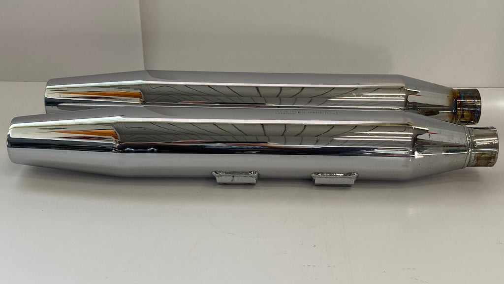 Harley Davidson Softail Fat Boy Exhaust Muffler Set OEM REF 65939-07 & 65950-07