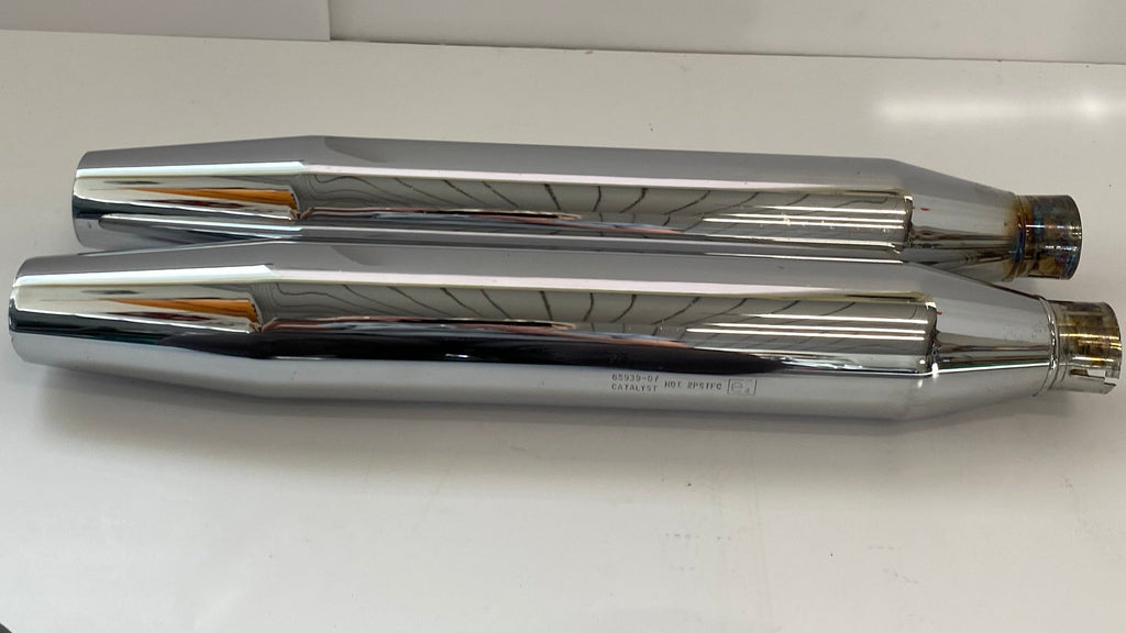 Harley Davidson Softail Fat Boy Exhaust Muffler Set OEM REF 65939-07 & 65950-07