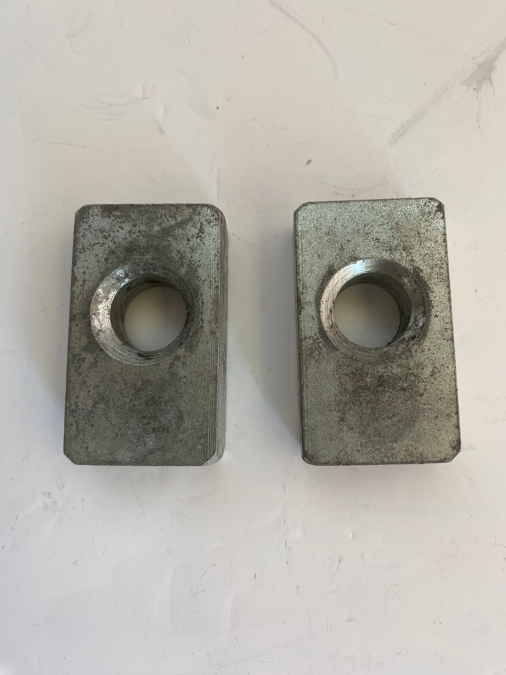 Jeu 2 tendeurs de roues arrière Dyna axe 3/4" Harley Davidson REF OEM 41571-92