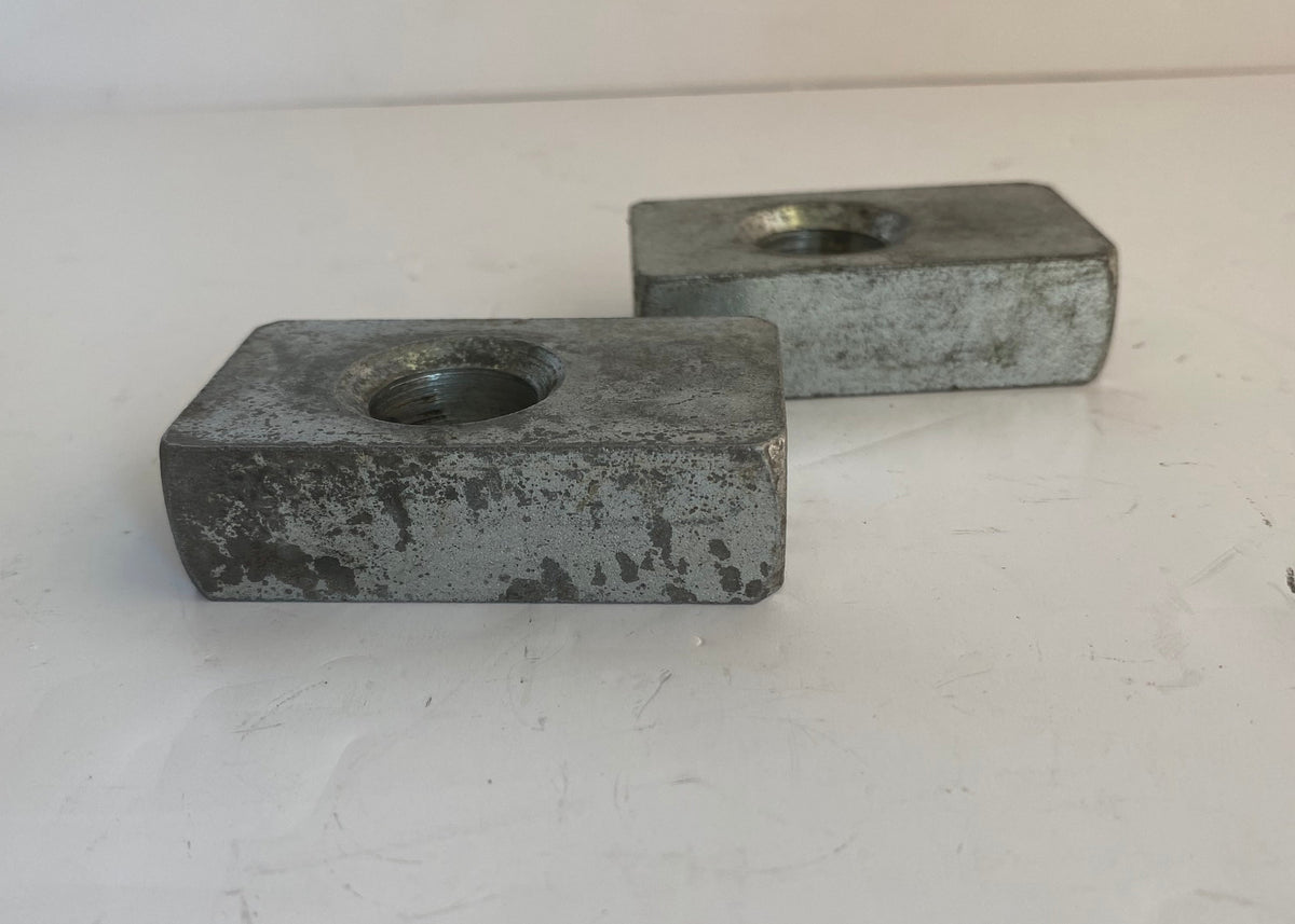Jeu 2 tendeurs de roues arrière Dyna axe 3/4" Harley Davidson REF OEM 41571-92