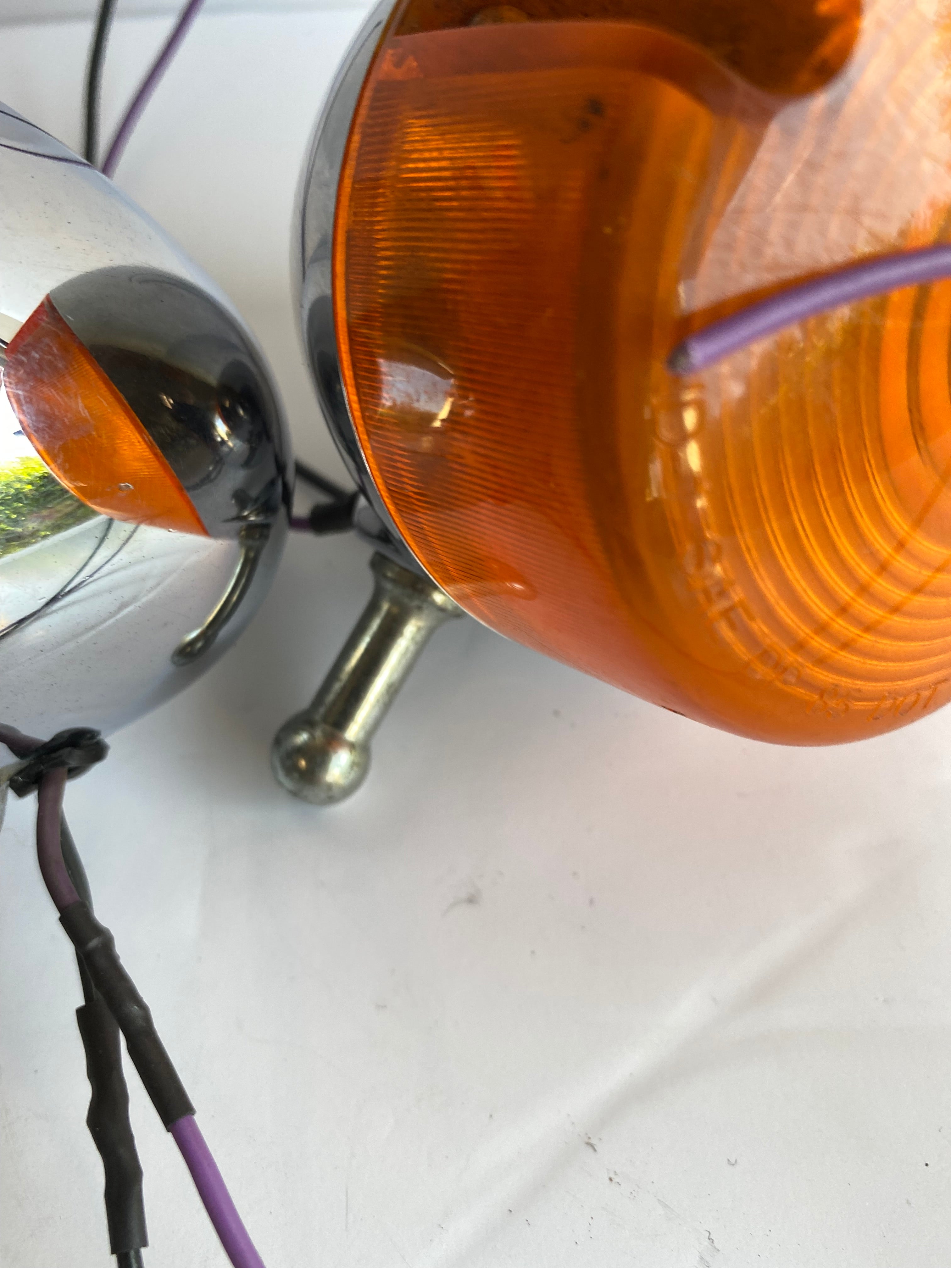 Harley Davidson Front Turn Signal Set OEM REF: 68408-86D