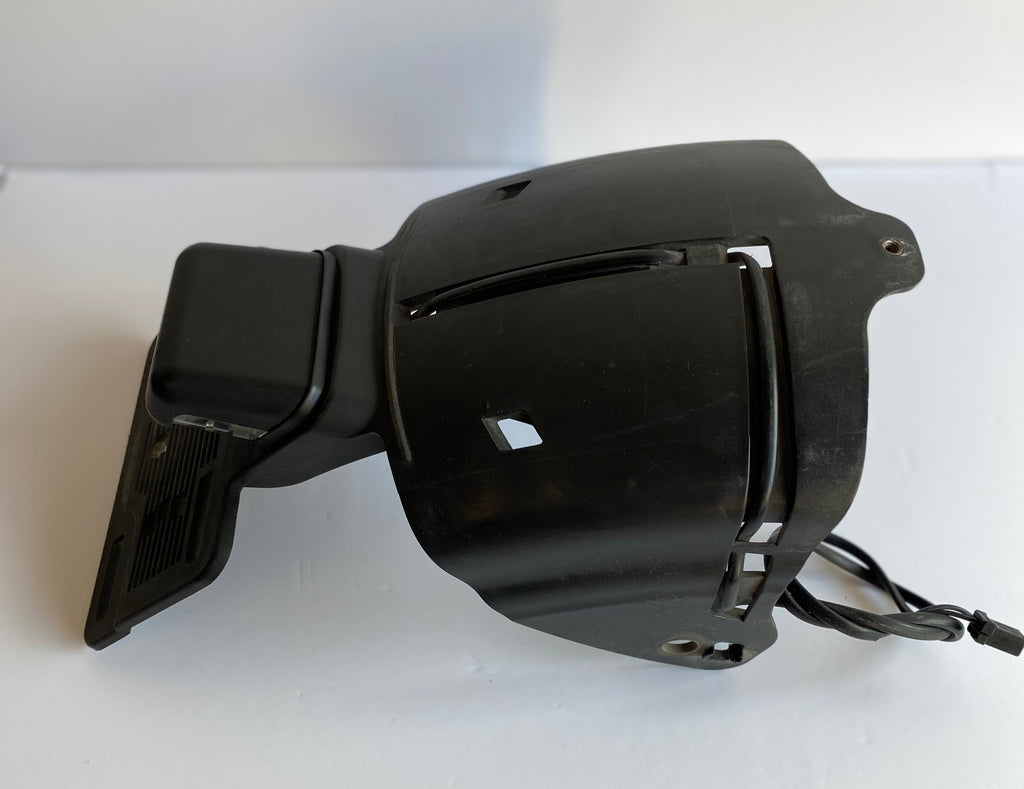 Support de plaque d'immatriculation Harley Davidson REF OEM : 67900124