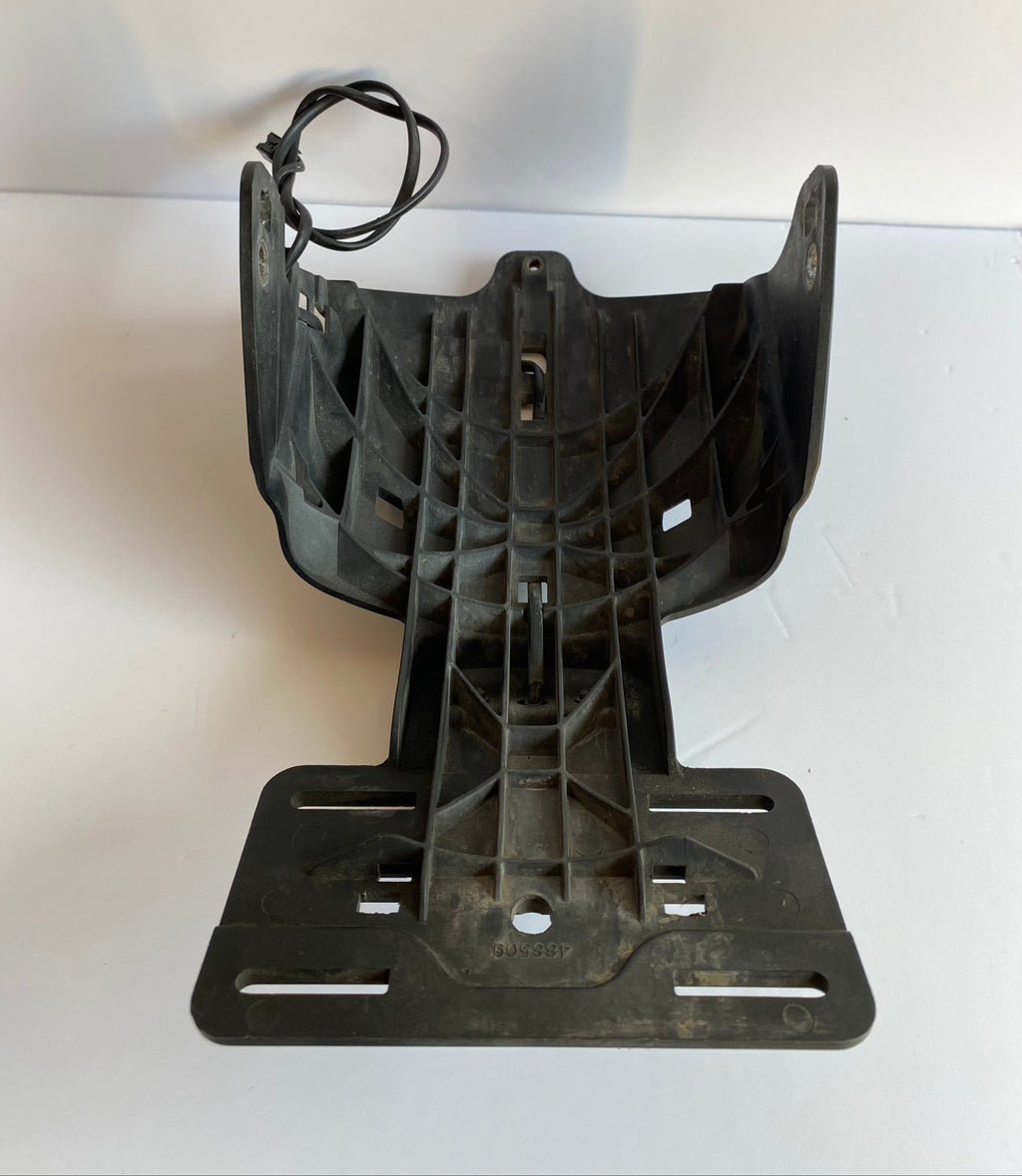 Support de plaque d'immatriculation Harley Davidson REF OEM : 67900124