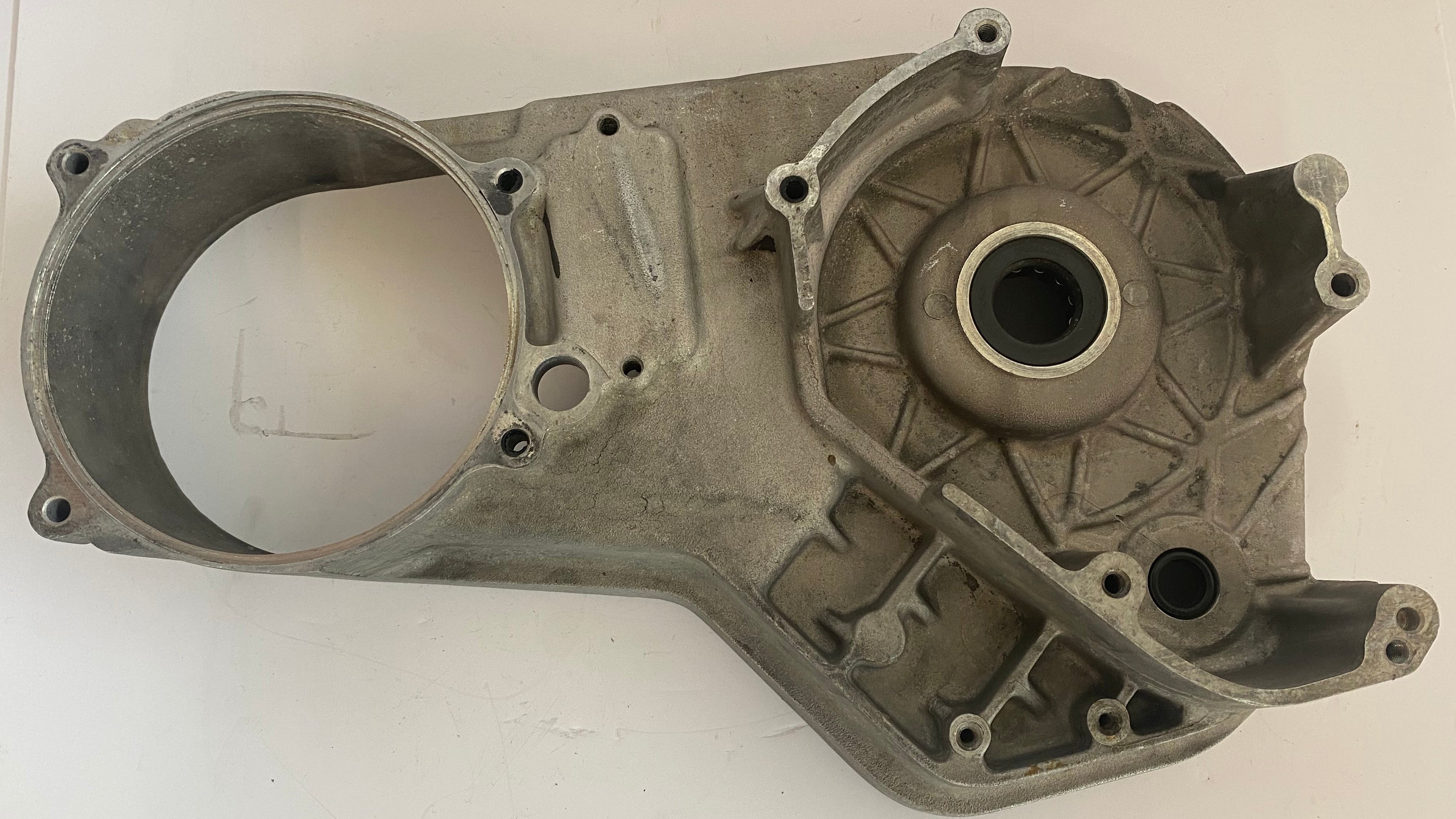 Carter interne primaire FXR Harley Davidson REF OEM 60662-89