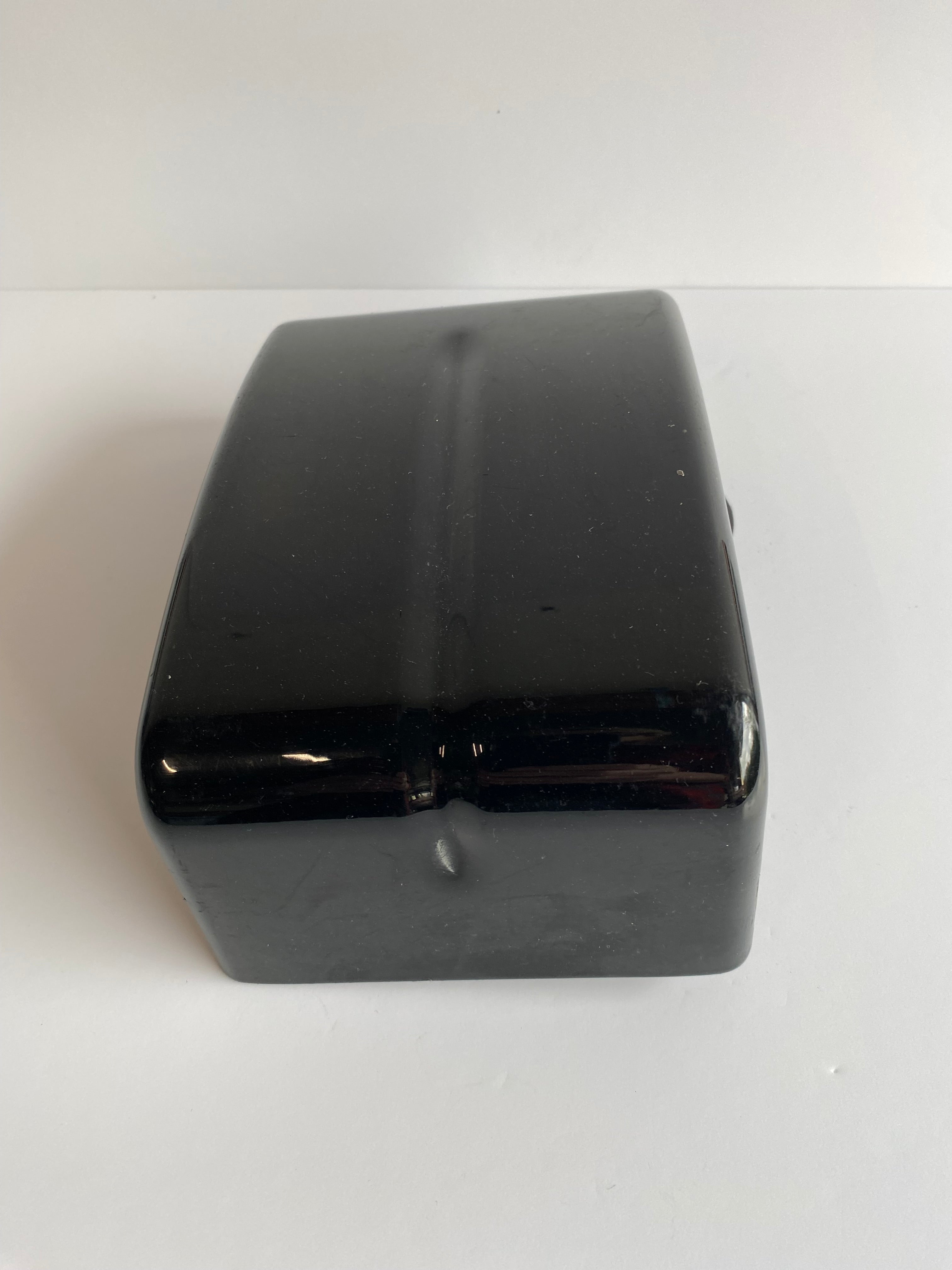 Harley Davidson Schwarze linke Seitenabdeckung OEM REF: 66361-12