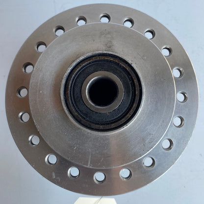 Moyeu avant étroit Dyna Harley Davidson REF OEM 43627-00B