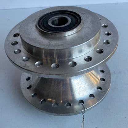 Moyeu avant étroit Dyna Harley Davidson REF OEM 43627-00B