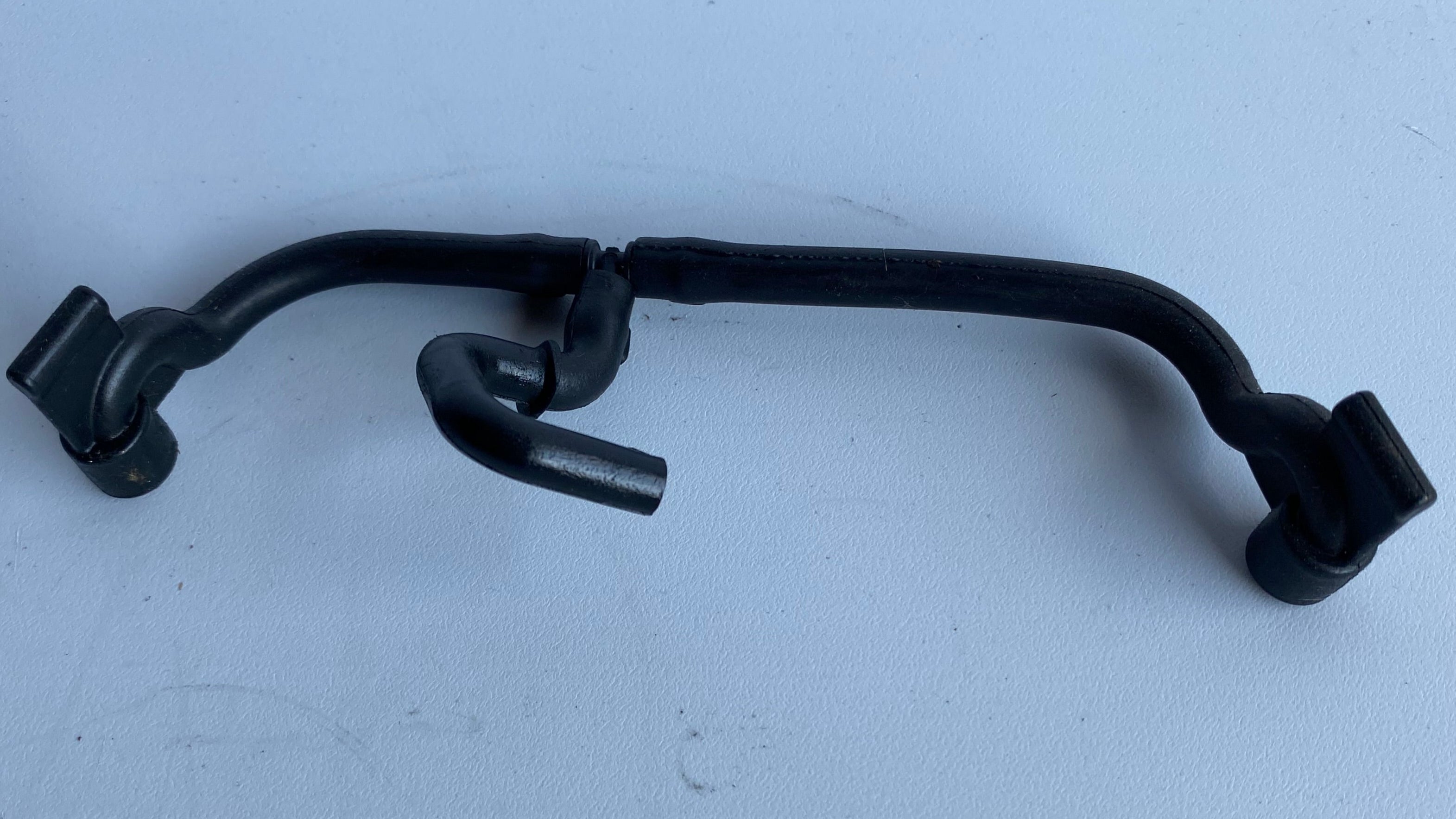 Durite reniflard filtre à air Softail M8 Harley Davidson REF OEM 29400249
