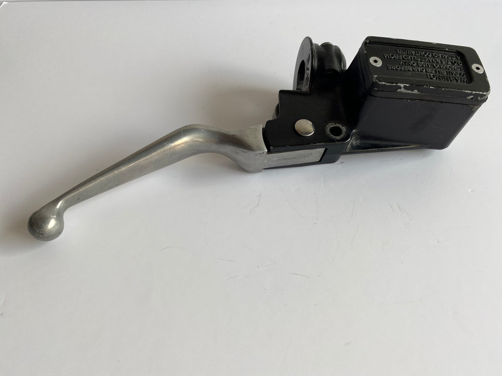 Front Brake Master Cylinder 11/16 Harley Davidson REF OEM 45013-85C
