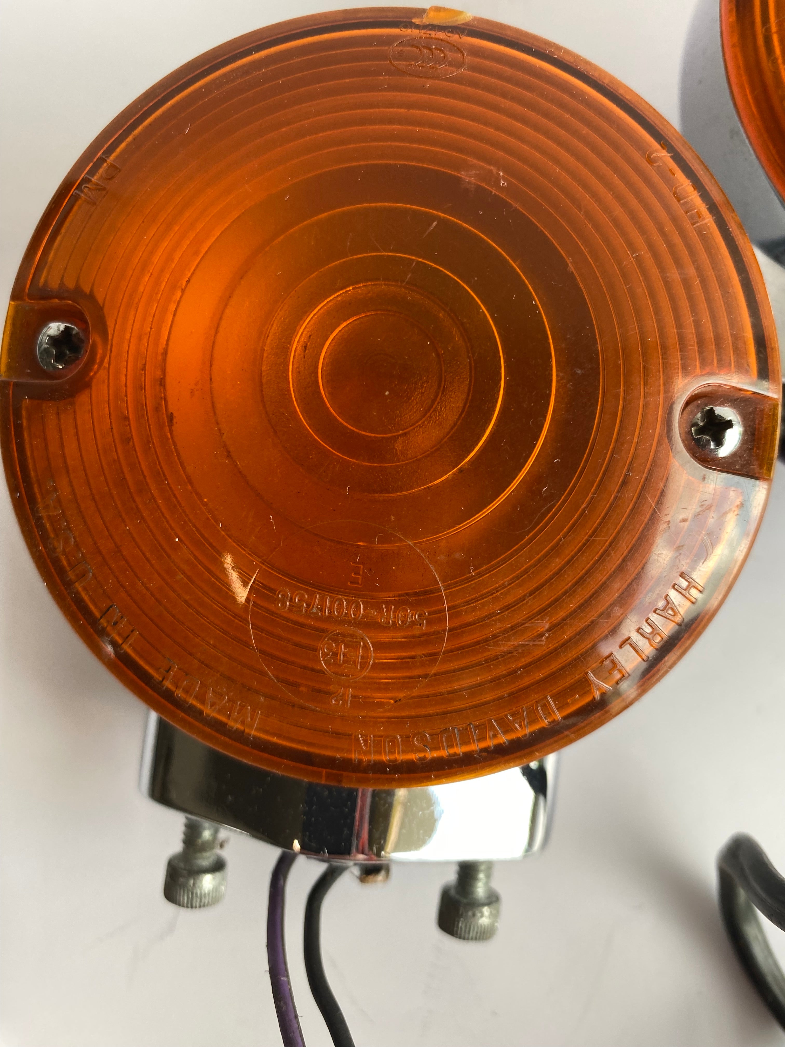 Jeu de clignotants avant ou arriere Harley Davidson REF OEM68402-86