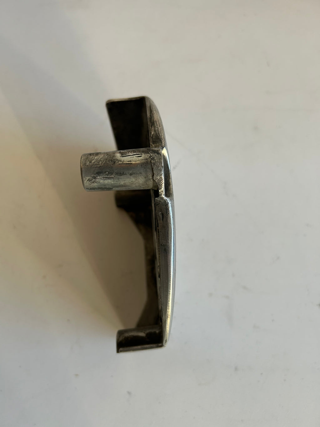 Couvercle pignon alu poli Harley Davidson REF OEM : 34911-04