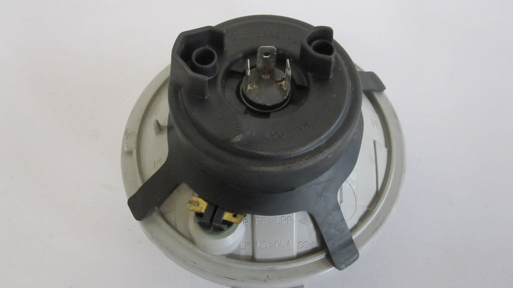 Harley Davidson 5 ¾ inch headlight optics OEM REF: 68341-05