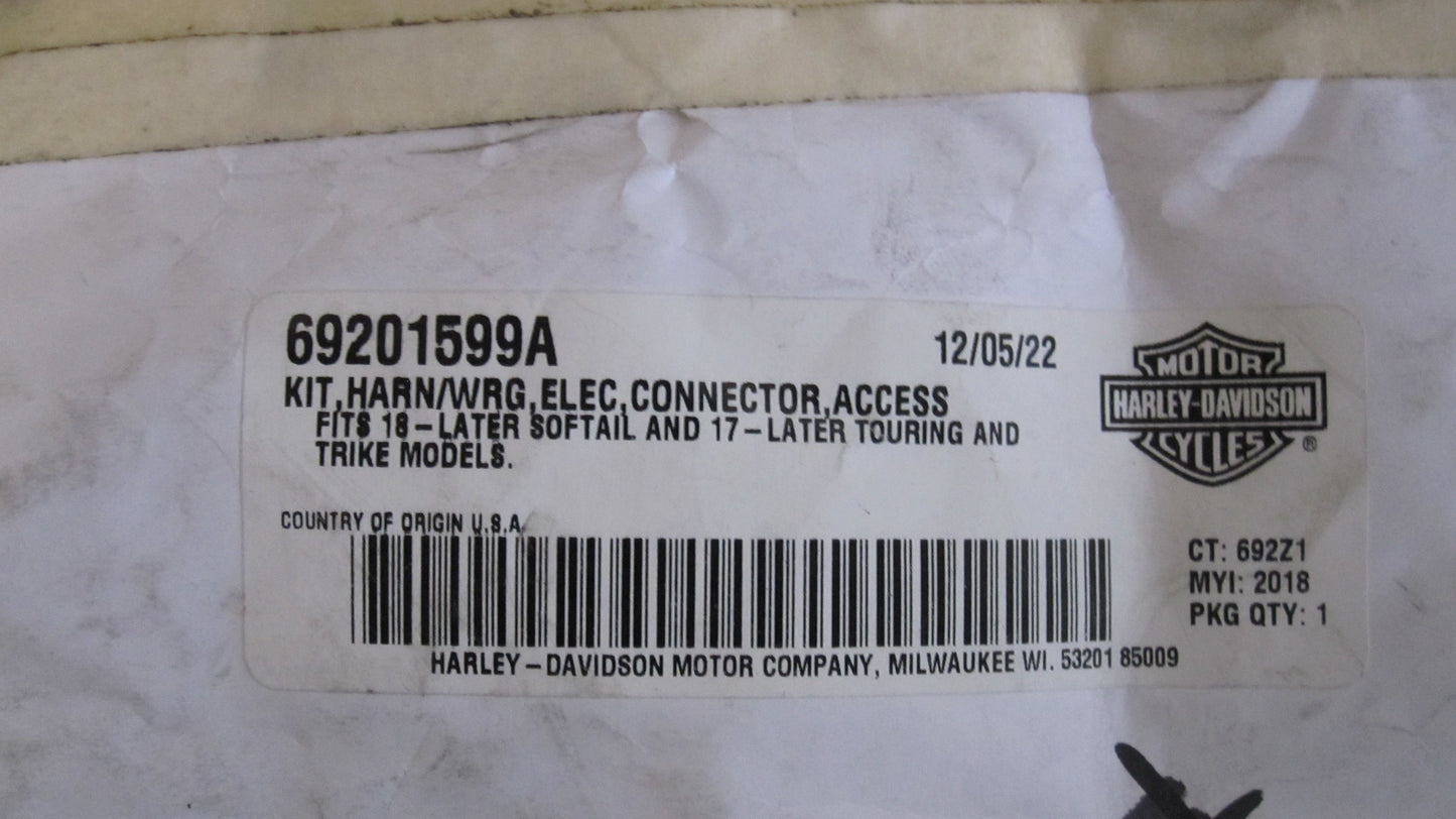 Harley Davidson accessory harness REF OEM: 69201599A